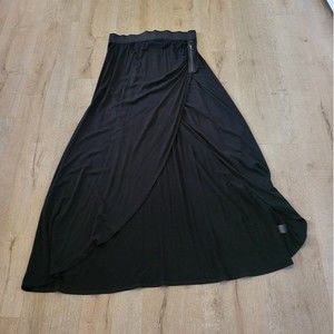 NWT Long Black Skirt with Silt on the Side XL
